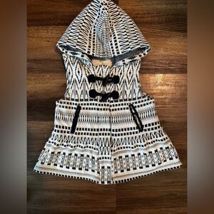Tucker + Tate Todler Girls Black and White Hooded Vest Size 3